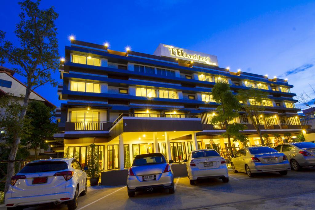 Th Beach Hotel Hua Hin Exterior photo